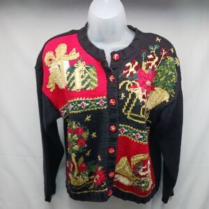 Tiara Petites Embellished Wintertime Festive Cardigan. Vintage 90s Button Down.